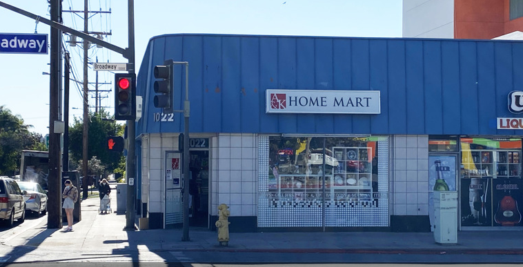 Discount Store for sale in Glendale!