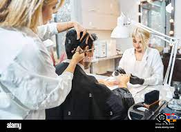 Beauty Salon is Looking for Hair Stylist, Nail Technician and Offering Privet Room for Rent in Glendale, CA