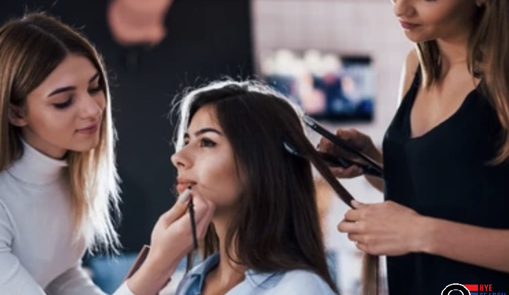 Make-up Artist Needed in  Glendale, CA