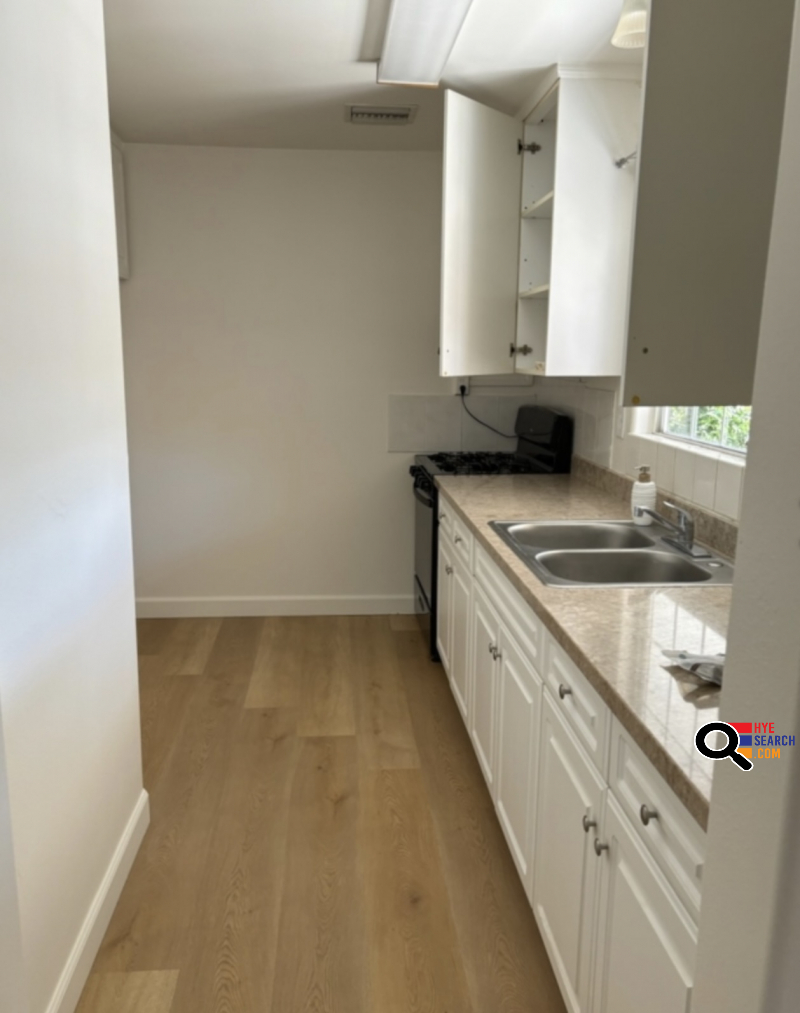 Private Backhouse for Rent in Glendale, CA