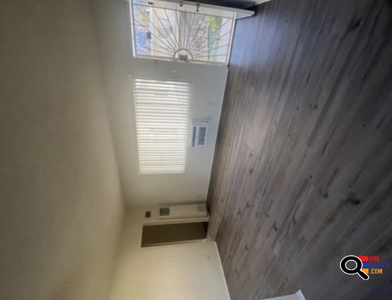 Apartment for Rent in Glendale, CA