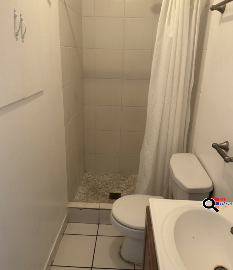  House For Rent in Glendale, CA