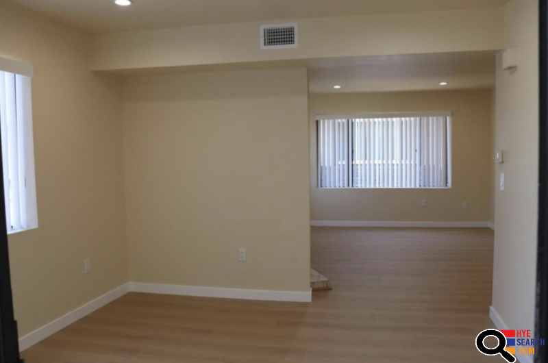 Newly Upgraded Townhouse for Lease in  Glendale, CA