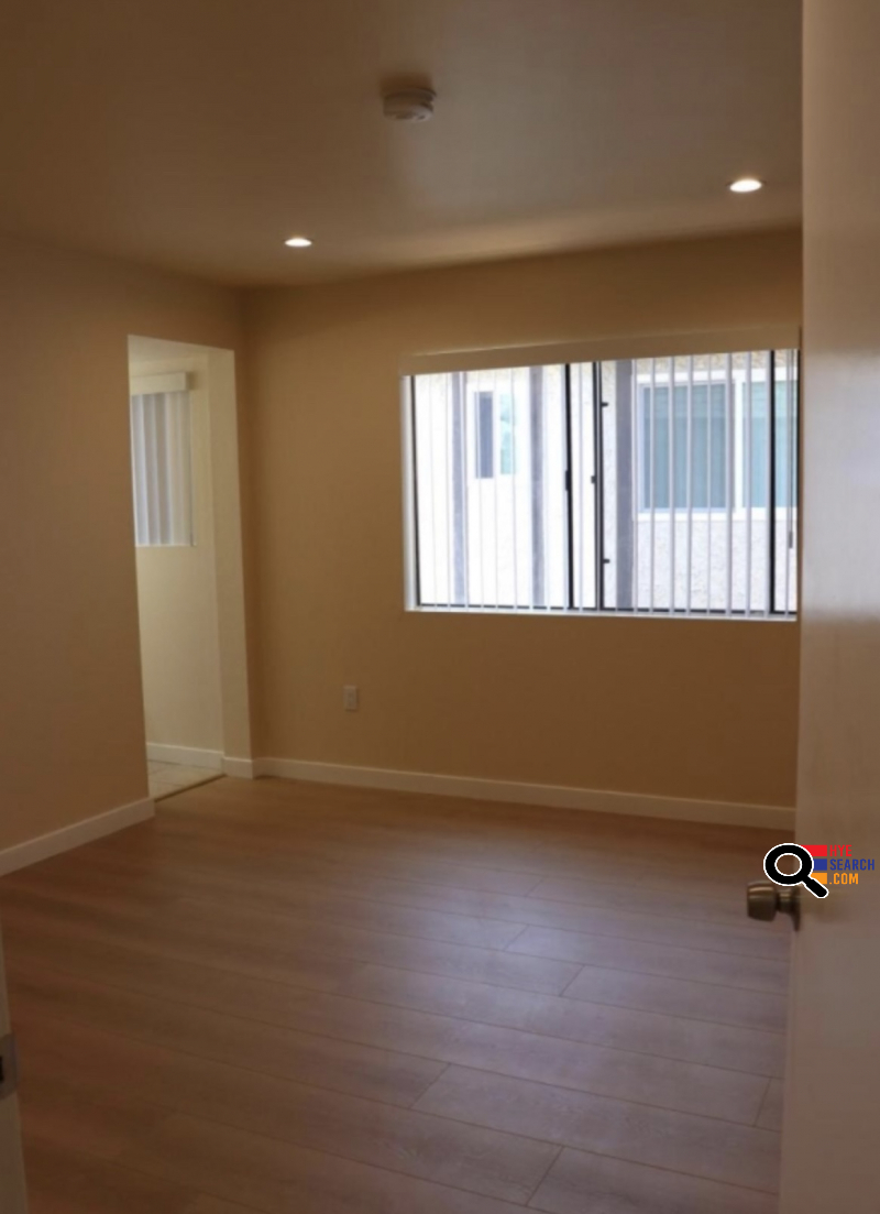 Newly Upgraded Townhouse for Lease in  Glendale, CA