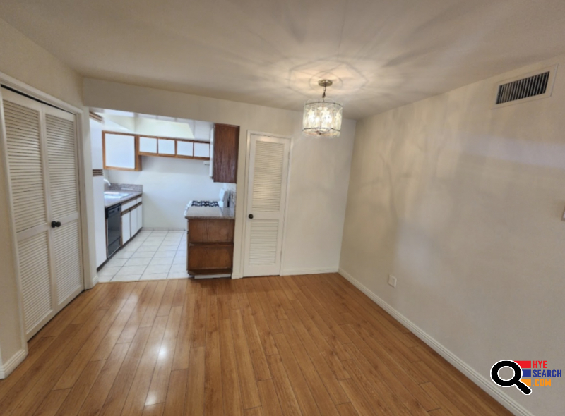 Apartment for Rent in  Glendale, CA