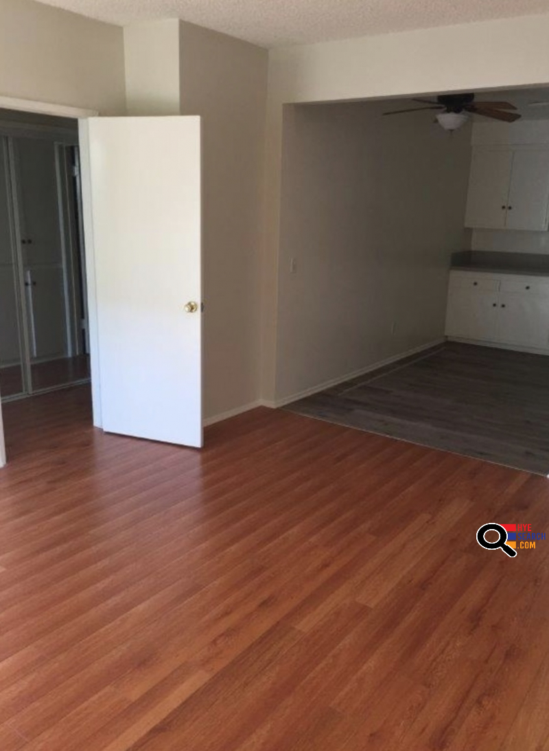 Apartment for Rent in  Glendale, CA