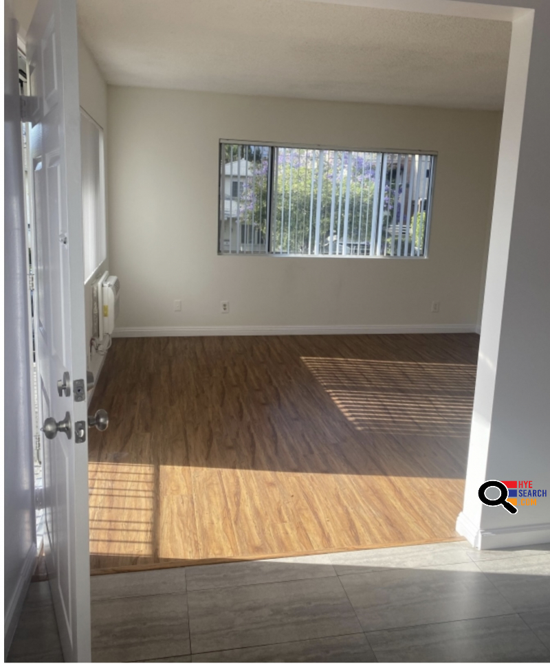  Apartment for Rent in  Glendale, CA