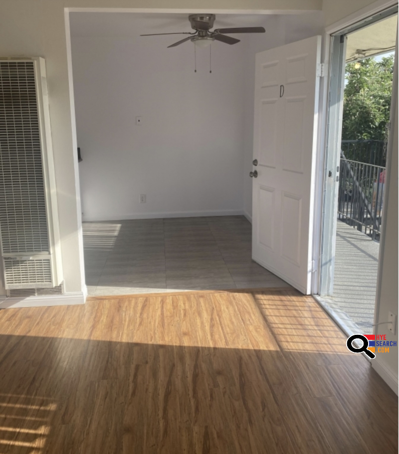  Apartment for Rent in  Glendale, CA