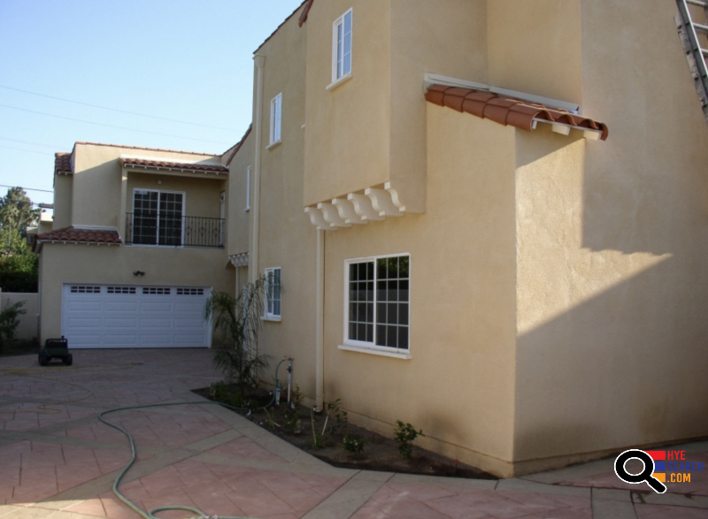 Townhouse for Rent in Glendale, CA