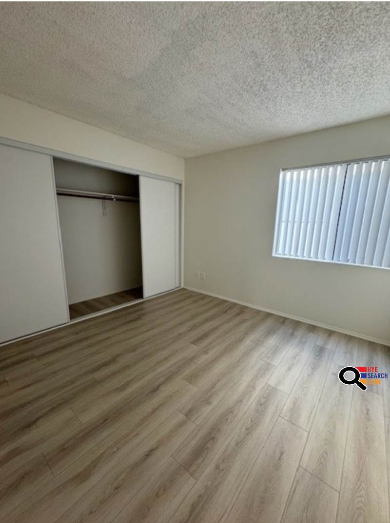 Apartment for Rent  in Burbank, CA