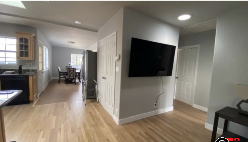  House for Rent in Sylmar, CA