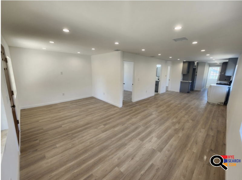 FULLY RENOVATED HOME FOR RENT, CENTRAL AC, WASHER DRYER, SS APPLS, QUARTZ COUNTER in SUNLAND, CA