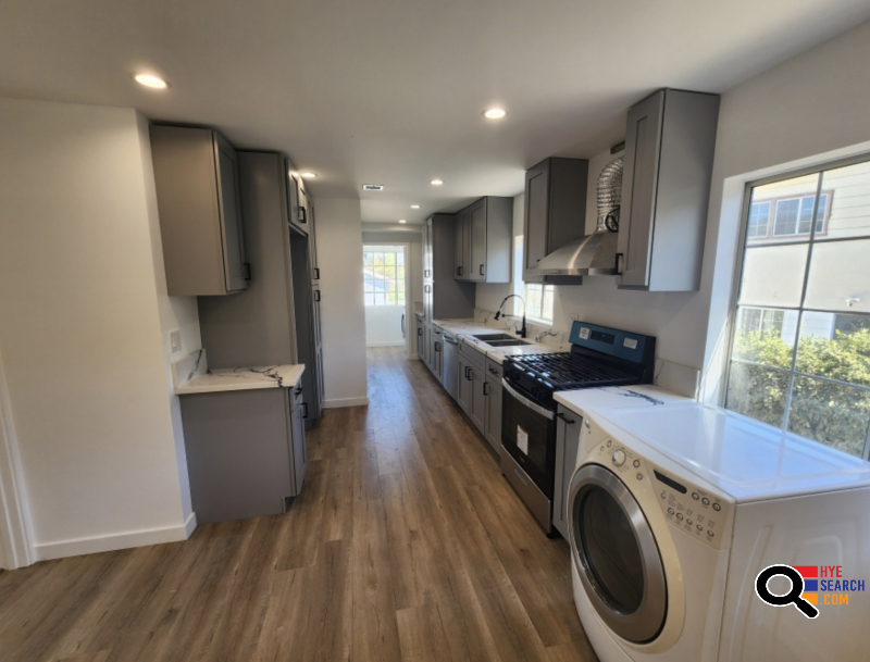 FULLY RENOVATED HOME FOR RENT, CENTRAL AC, WASHER DRYER, SS APPLS, QUARTZ COUNTER in SUNLAND, CA