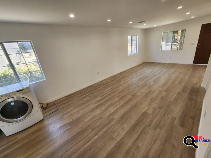 FULLY RENOVATED HOME FOR RENT, CENTRAL AC, WASHER DRYER, SS APPLS, QUARTZ COUNTER in SUNLAND, CA