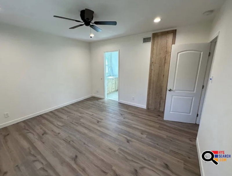 Home for Rent in  Granada Hills, CA