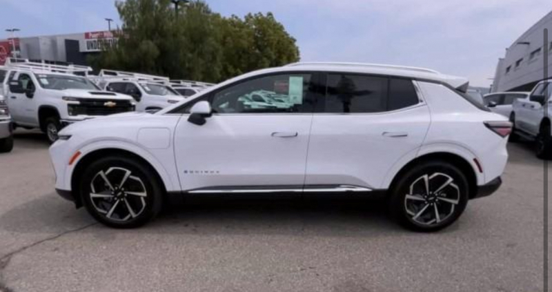 2024 CHEVY EQUINOX LT EV AWD FULL ELECTRIC 