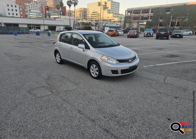 2012 Nissan Versa, Clean Title, 101000 miles for sale