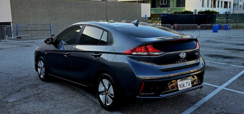  2019 Hyundai Ioniq Hybrid, Clean Title, 137000 miles, for sale