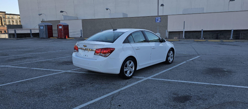  2016 Chevrolet Cruze, Clean Title, 70000 miles, for sale 