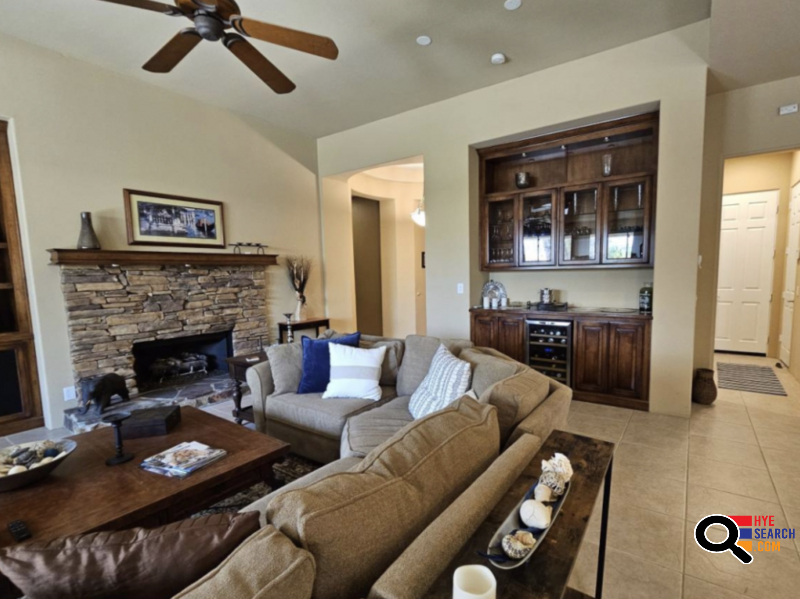  Beautiful Condo for Rent in La Quinta, CA