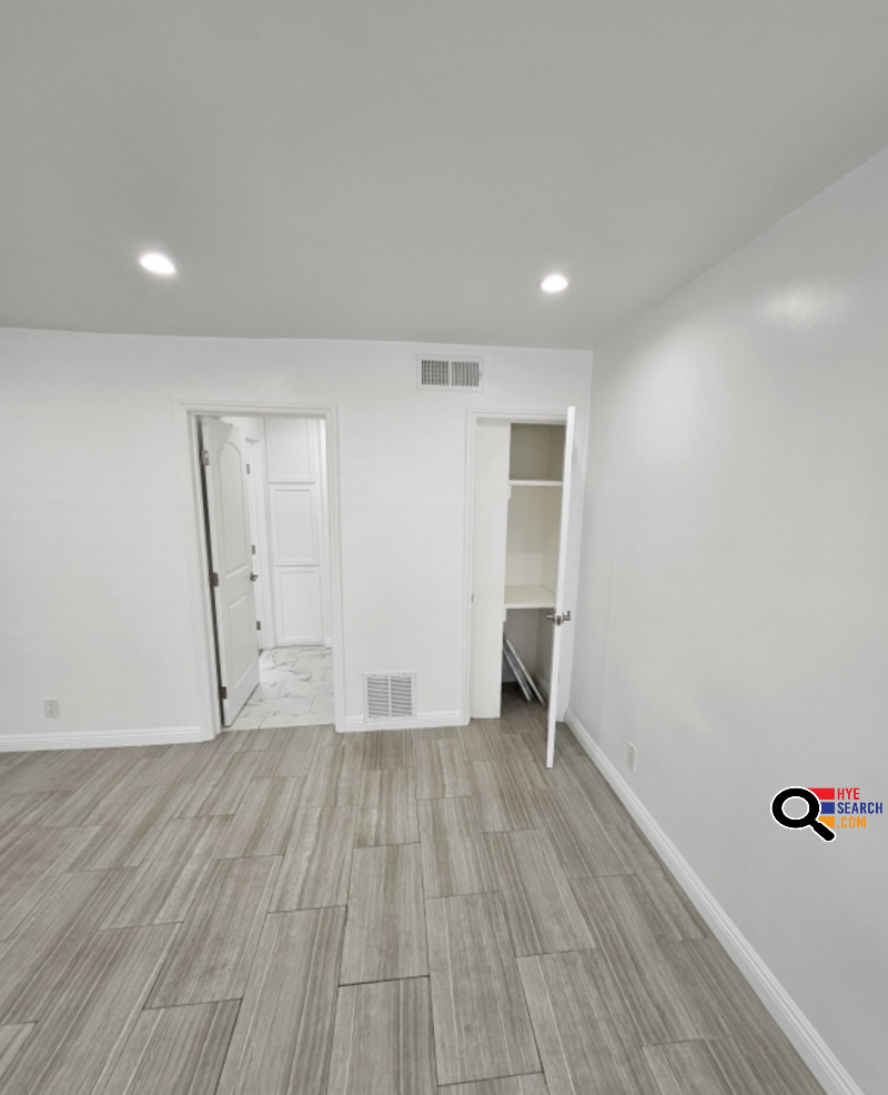 APARTMENT FOR RENT, NEW WINDOWS, IN UNIT WASHER AND DRYER in LOS ANGELES, CA