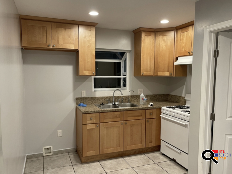 Guesthouse for Rent in Studio City, CA