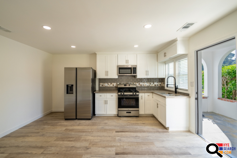 House for Rent in Glendale, CA