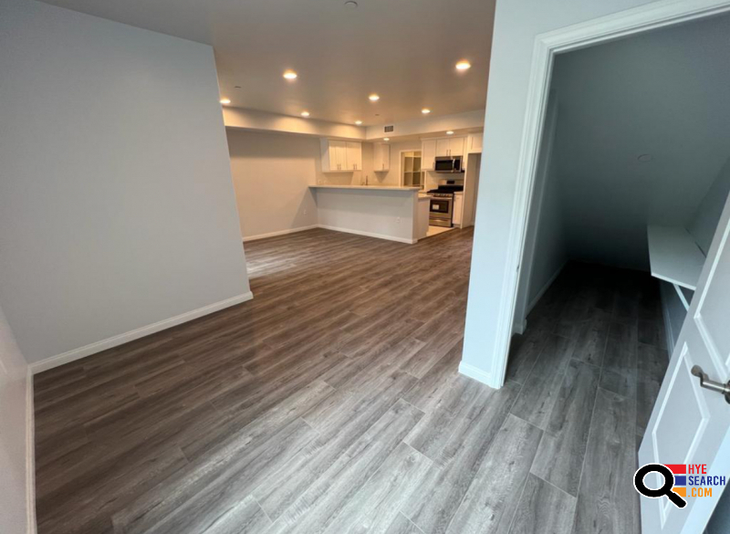 Townhouse available for rent in a sought-after Los Angeles, CA