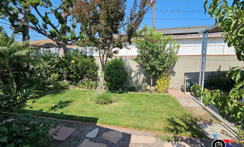  House For Rent in Burbank, CA