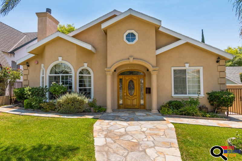  House For Lease in Burbank, CA