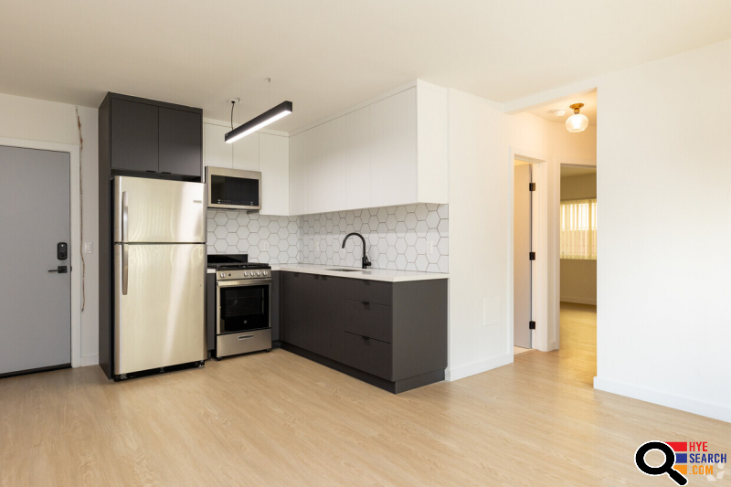  Condo for Rent in North Hollywood, CA