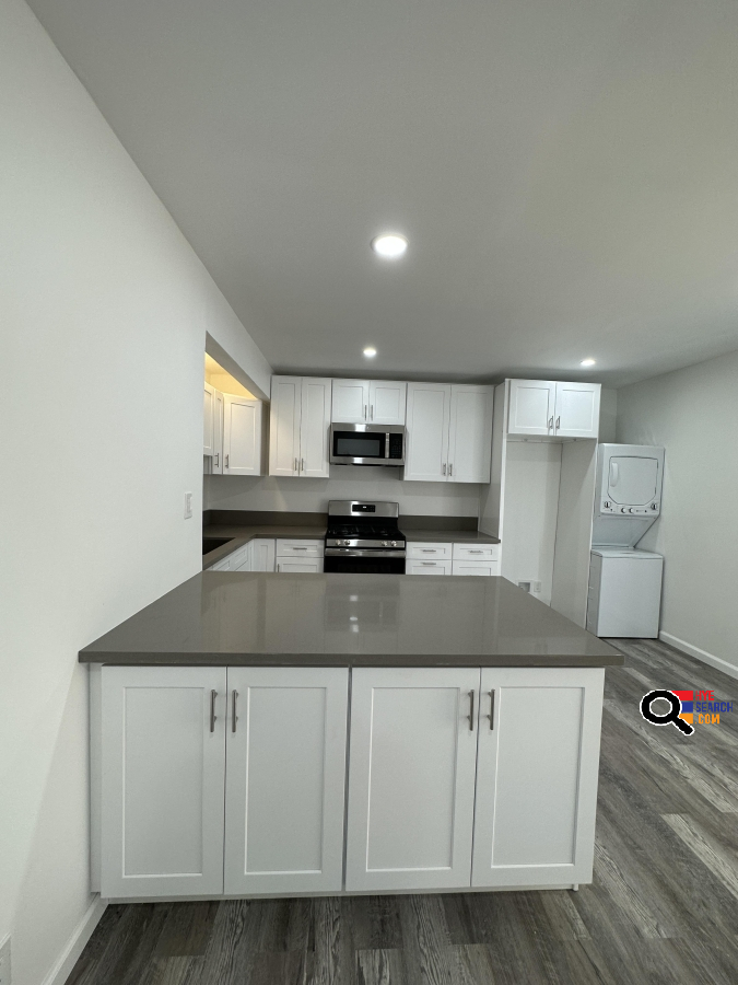 Apartment for Rent in North Hollywood, CA