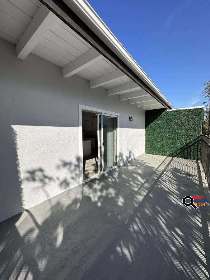 Apartment for Rent in North Hollywood, CA