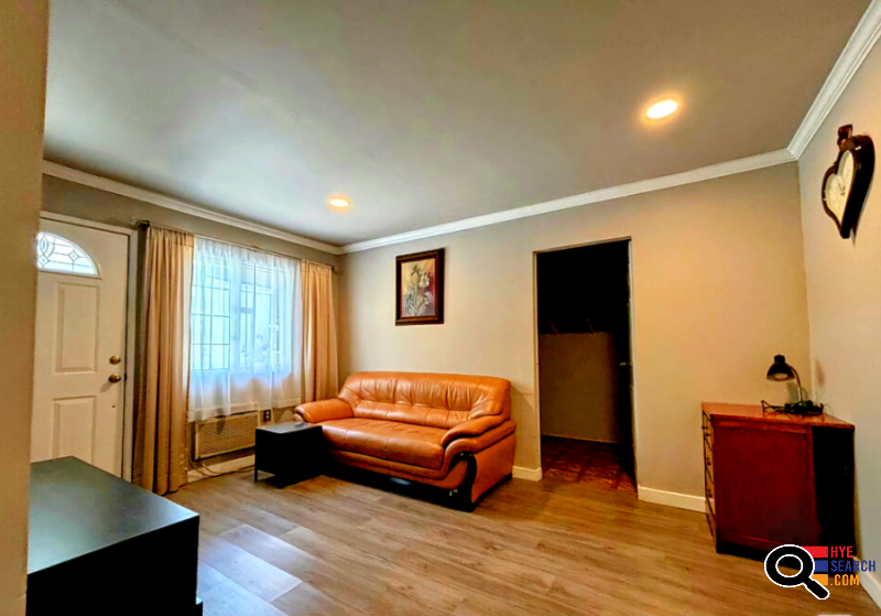 Backhouse for Rent in North Hollywood, CA