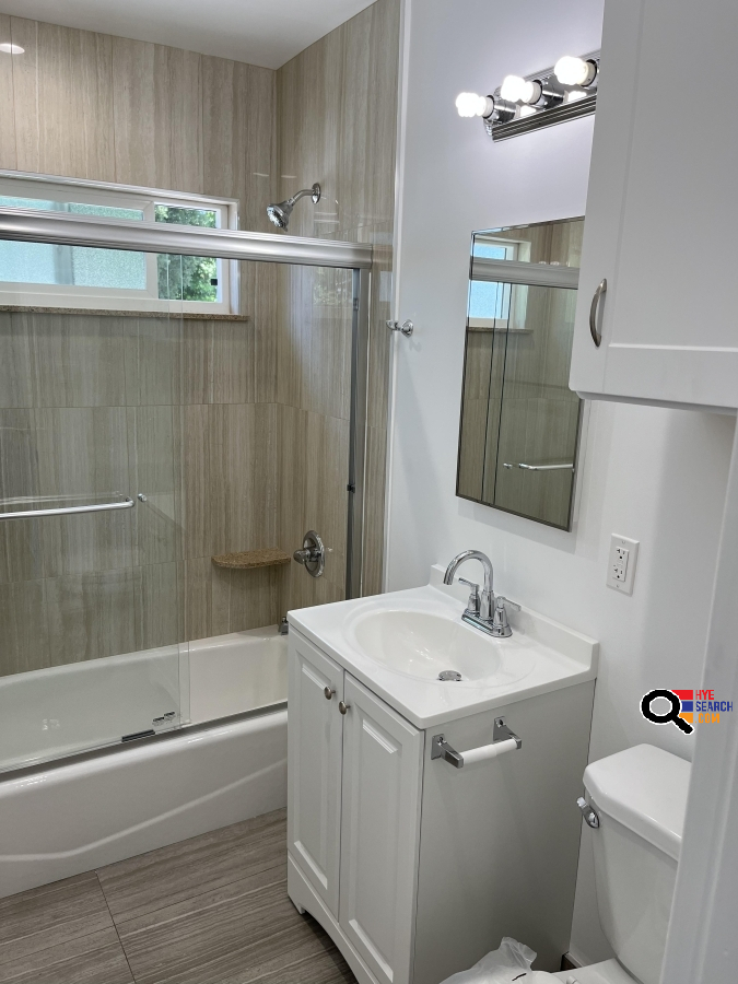 Unit For Rent in North Hollywood, CA