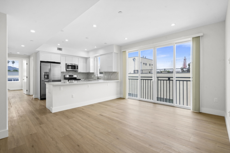 Unit for Rent in North Hollywood, CA