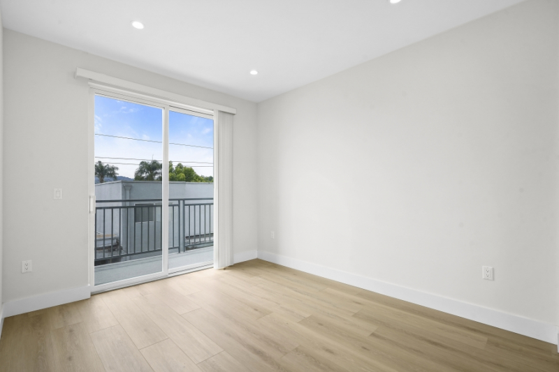 Unit for Rent in North Hollywood, CA