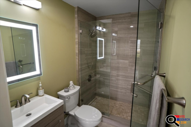 Condo for Rent in North Hollywood, CA