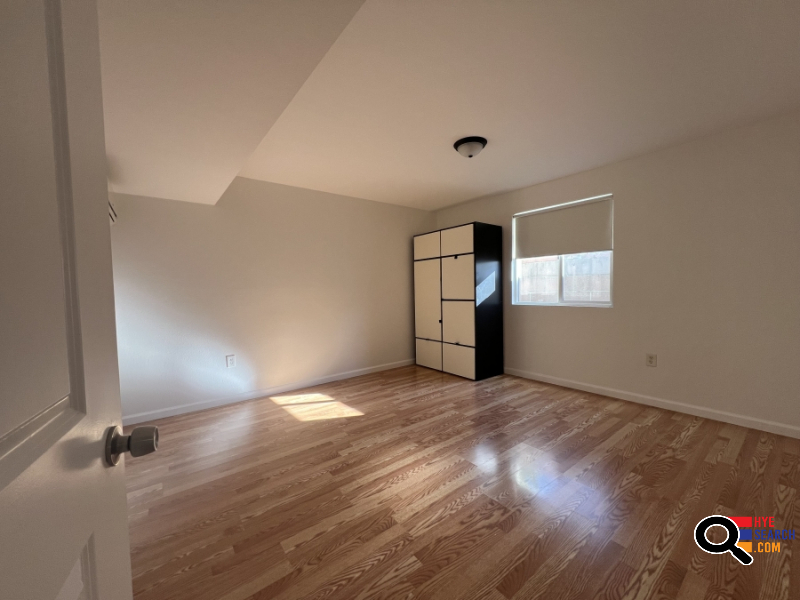 Backhouse for Rent in North Hollywood, CA
