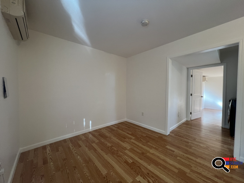 Backhouse for Rent in North Hollywood, CA
