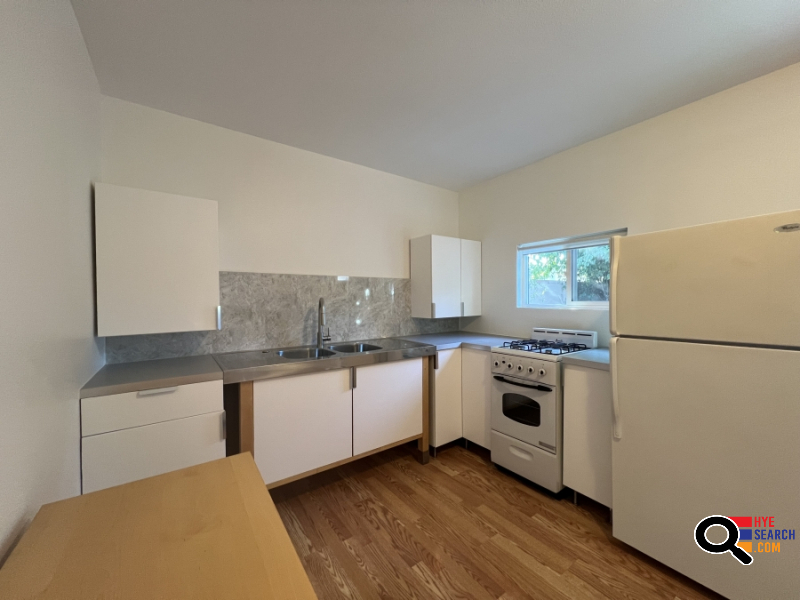 Backhouse for Rent in North Hollywood, CA
