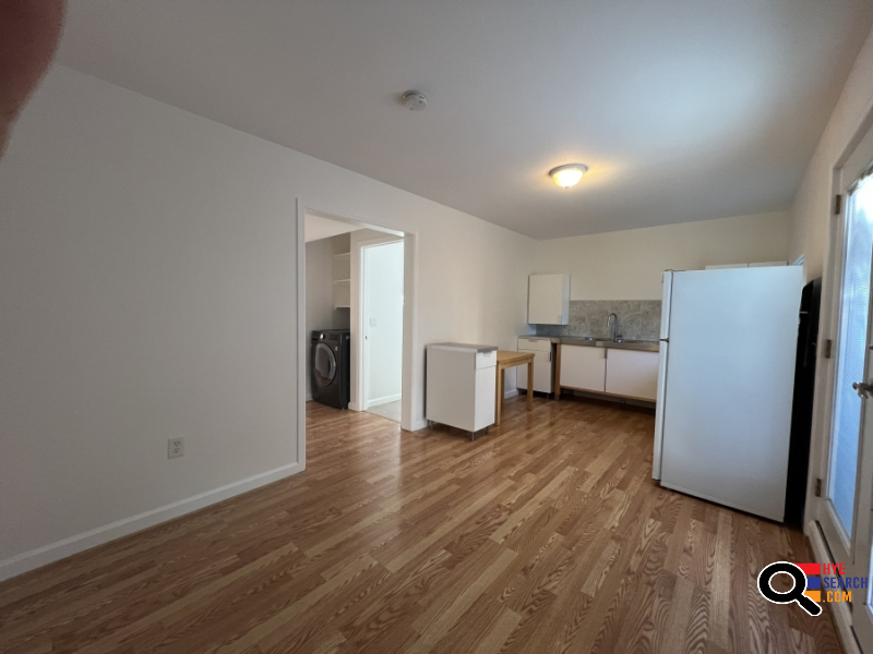 Backhouse for Rent in North Hollywood, CA