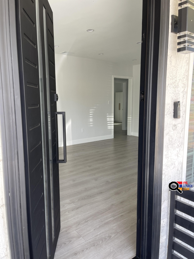 House for Rent in North Hollywood, CA