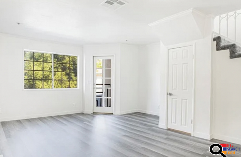  Condo for Sale in Glendale, CA