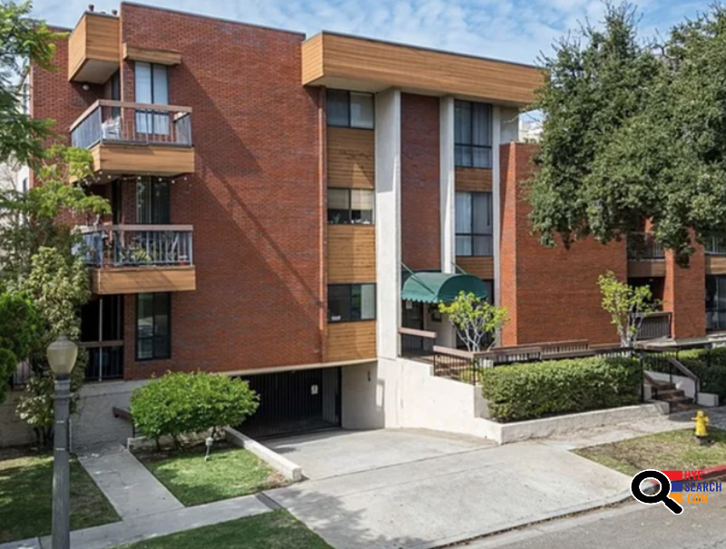 Condo for Sale in Glendale, CA