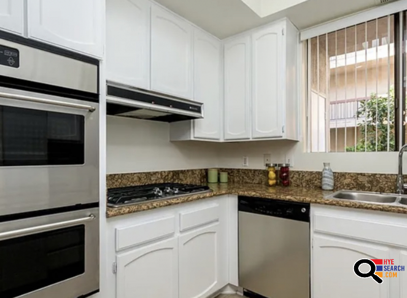 Condo for Sale in Glendale, CA