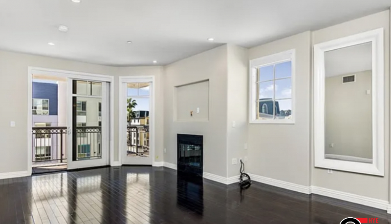  Condo for Sale in Glendale, CA