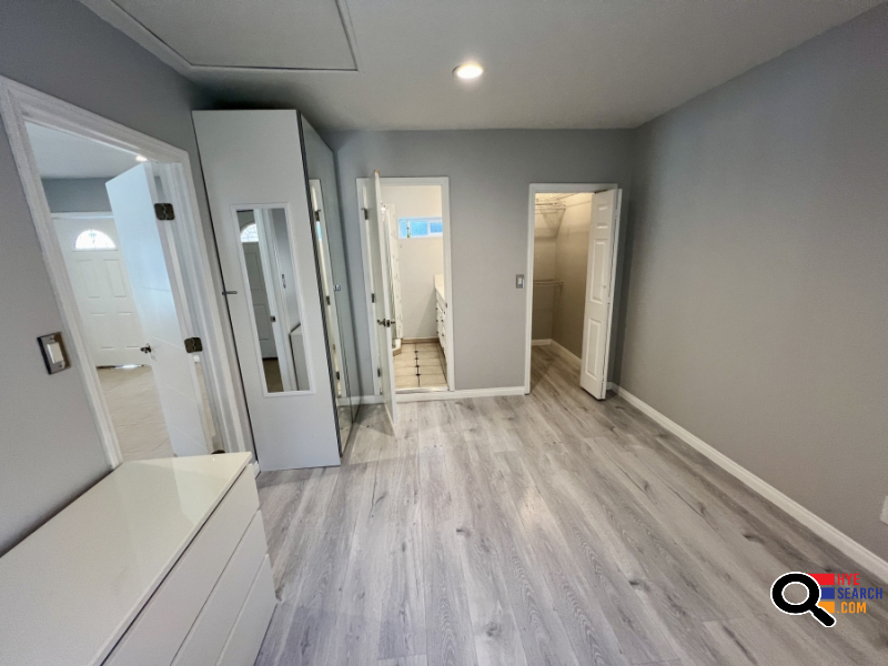 House for Rent in Panorama City, CA