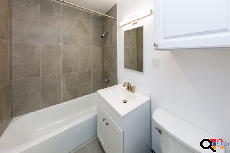  Unit for Rent in Van Nuys, CA