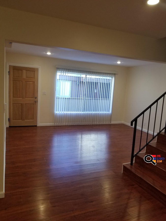 Condo for Rent in Van Nuys, CA